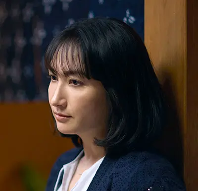 Official Site - Poster sinematik film Zutto Dokusha de Iru Tsumori?